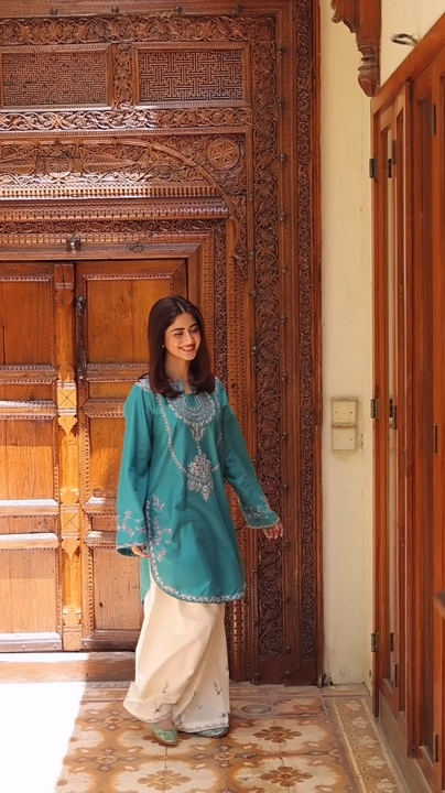 Humrahi 2 Piece Embroidered Lawn Suit – Teal Green | Shai Noor