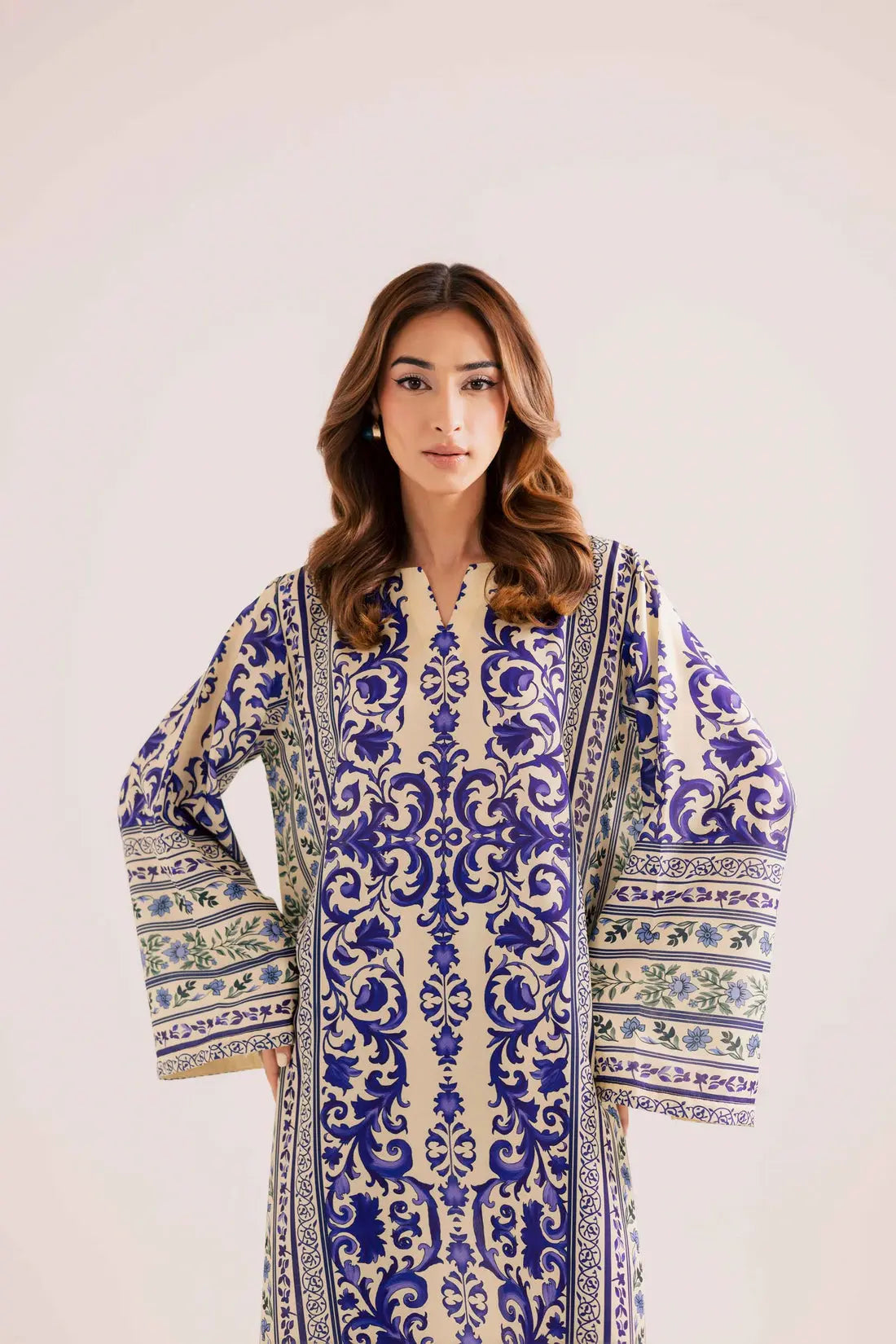 Kaftan Printed Neck Detail on 2 Piece Dress by Shai Noor Pakistan
