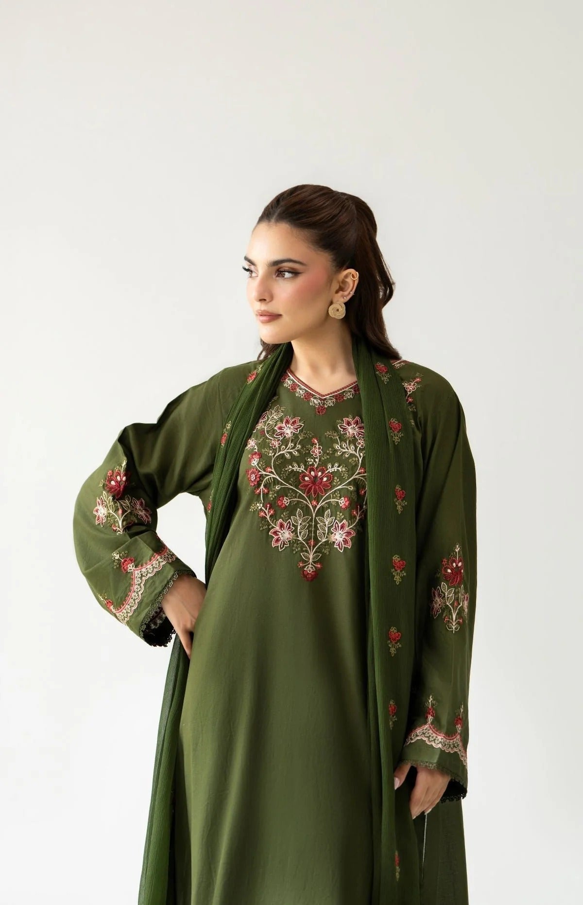 Shai Noor Hamrhi 3 piece